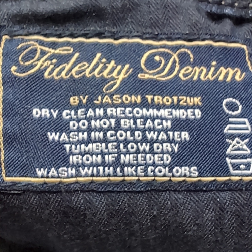 Fidelity Hapburn Cropped Jeans - Picture 11 of 13